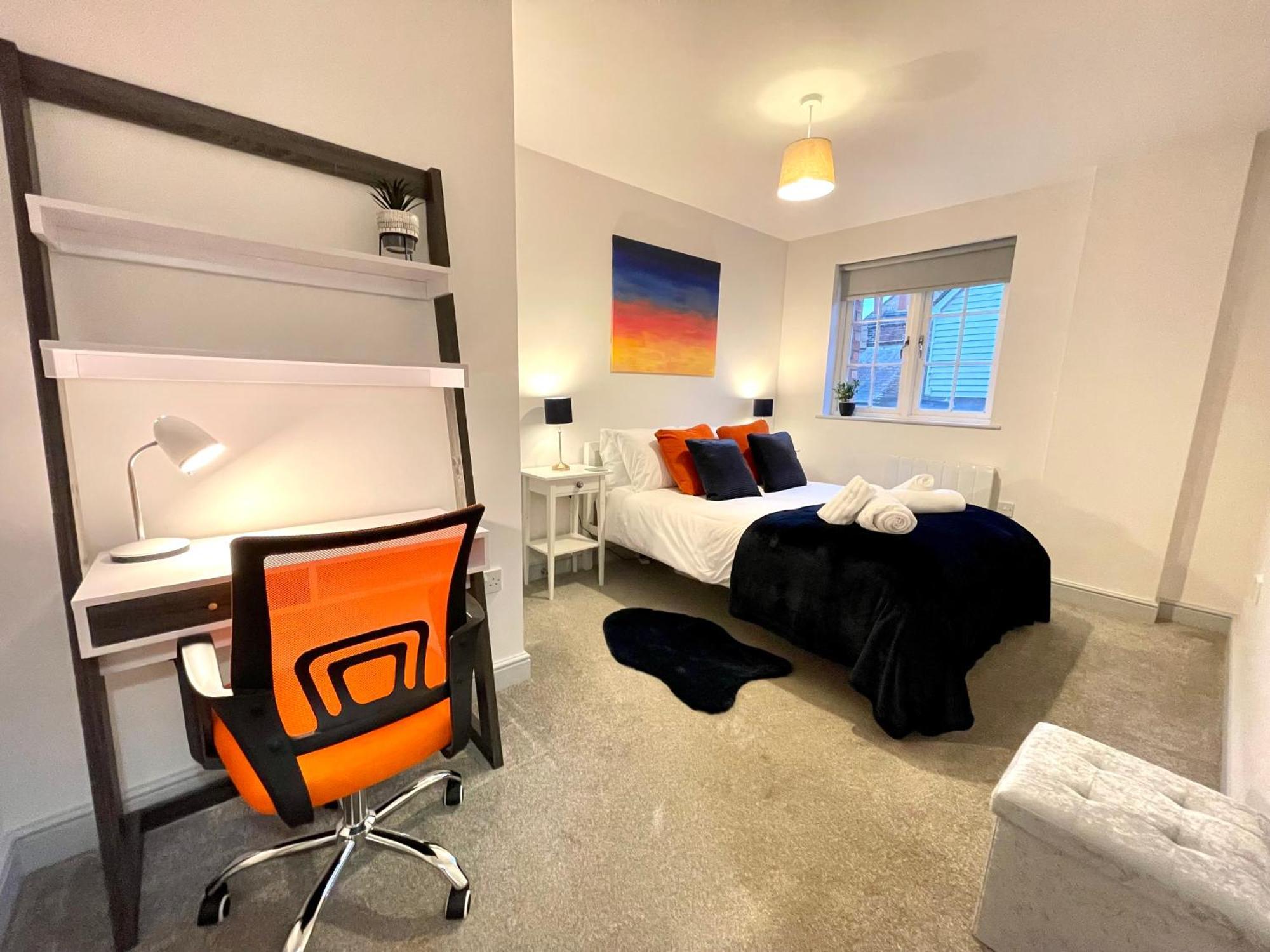 Bright & Cosy One Bedroom Apartment - 2 Beds - Perfect Base In Bishop'S Stortford Eksteriør billede